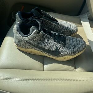 Nike Black and Gray Sneakers with Flyknit Upper